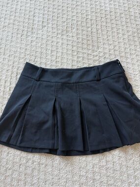 Abercrombie Black Mid Rise Pleated Mini Skort S